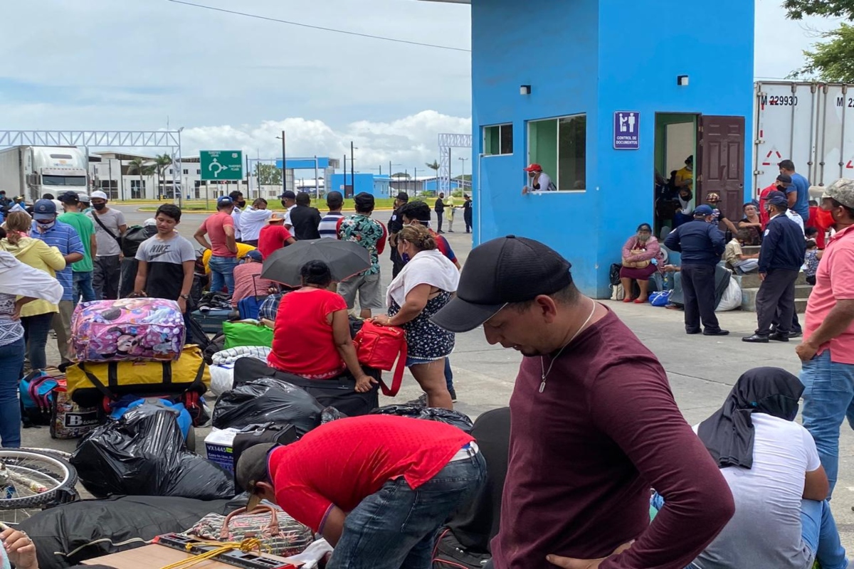 Costa Rica inicia vacunación de migrantes contra COVID-19