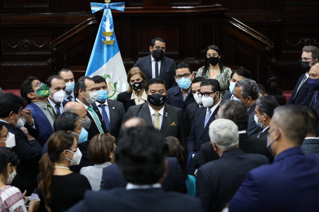 Diputados bordean la ilegalidad con el proceso por el estado de calamidad