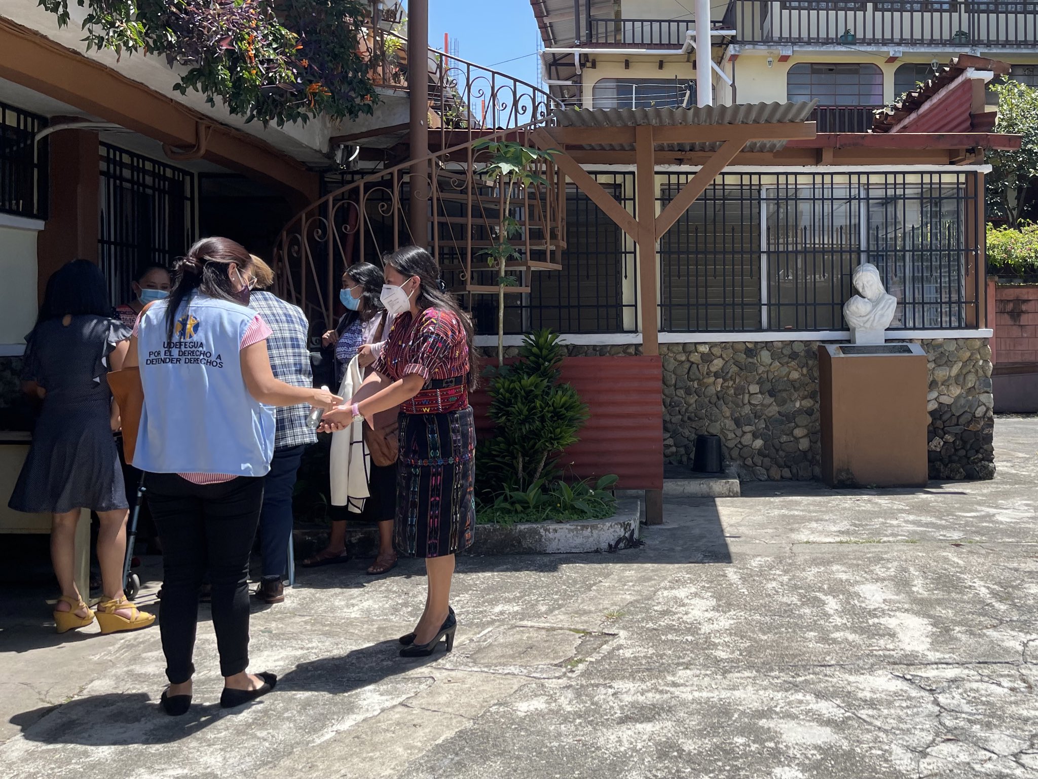 Maestra de Alta Verapaz condenada por violar a estudiante
