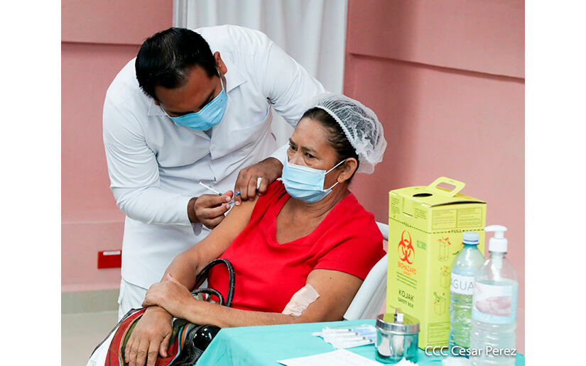 Nicaragua en último lugar de día de vacunación en CA