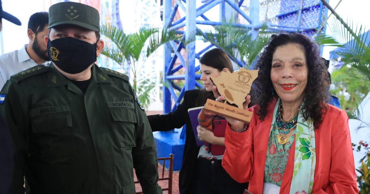 Rosario Murillo dice que las sanciones son un «chantaje» Rosario Murillo dice que las sanciones son un «chantaje»