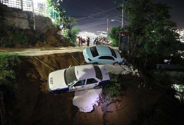 Un fuerte terremoto de 7.1 produce pocos daños en el centro y sur de México